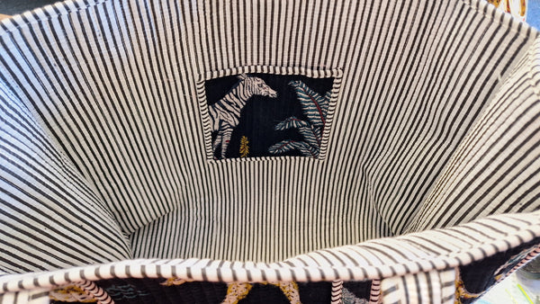 Cotton Velvet Tote Bag Black Jungle